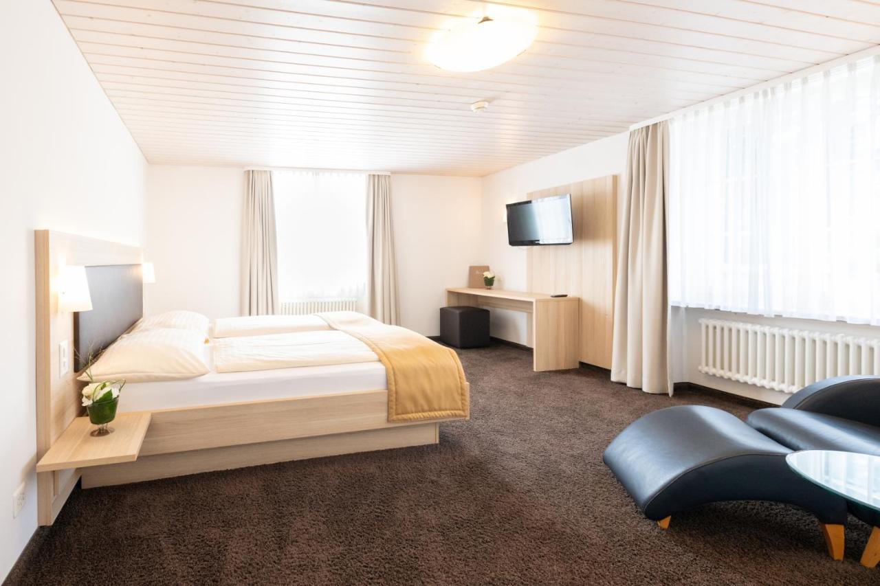 Hotel Zum Goldenen Kreuz Frauenfeld Exterior foto